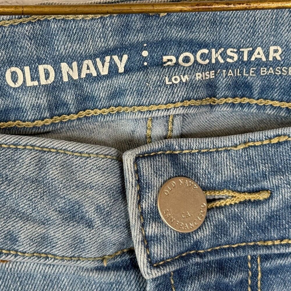 Old Navy The Rock Star Jeans Sz 14 Women's Light‎ Wash Low Rise Denim Distressed - Picture 2 of 16